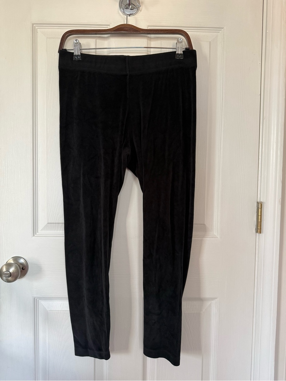 Old Navy Black Stretch Velvet Leggings